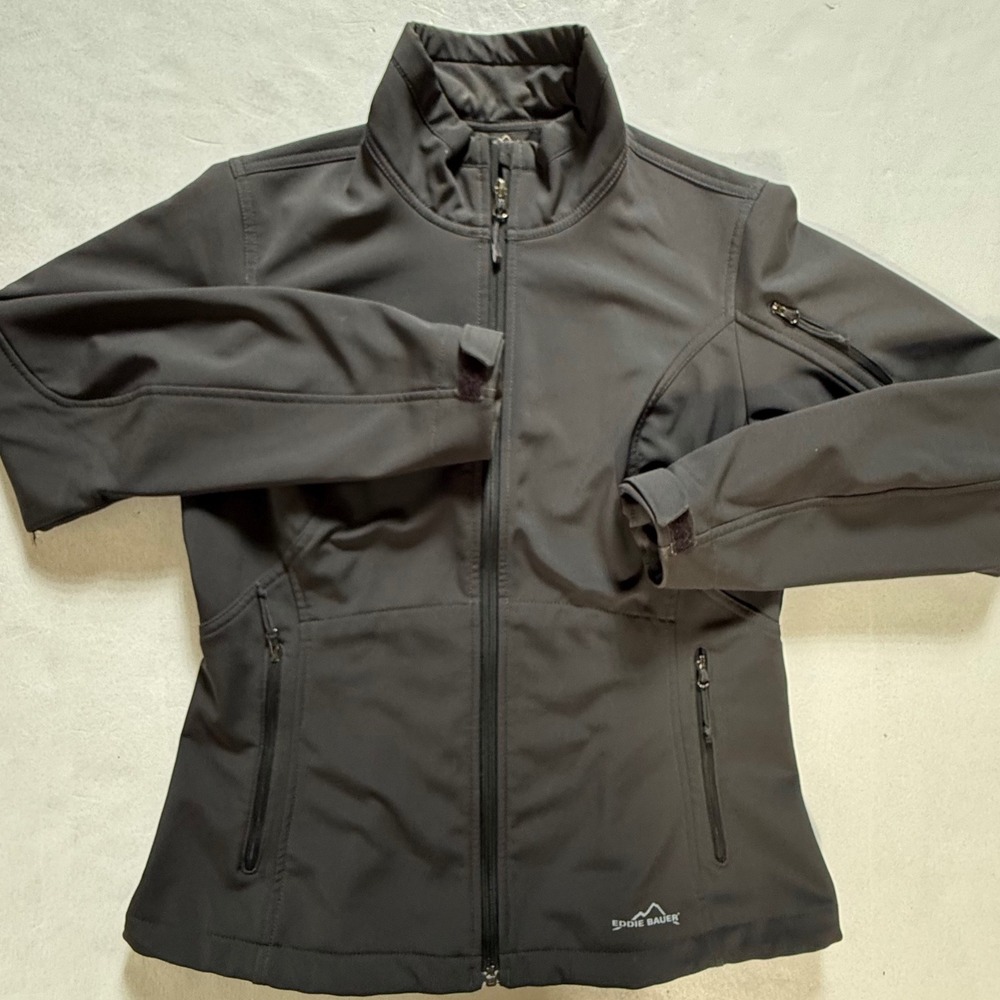 Eddie‎ Bauer Mens Medium Softshell Jacket Layered Full Zip Water Resistant Black - Picture 2 of 9